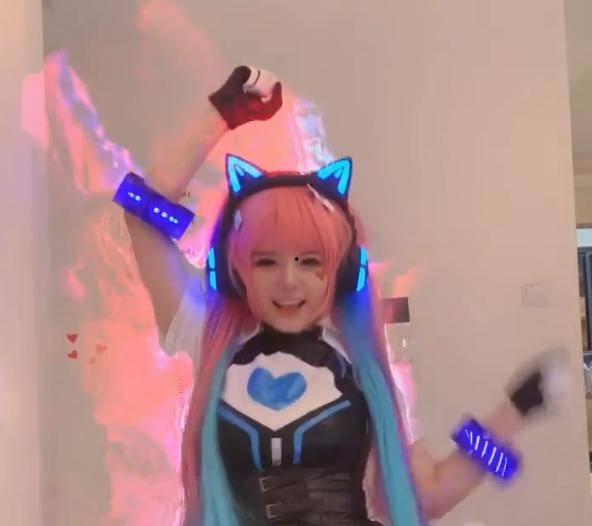 最新爆料火线妹,揭秘游戏界神秘事件! 第1张 最新爆料火线妹,揭秘游戏界神秘事件! 第1张